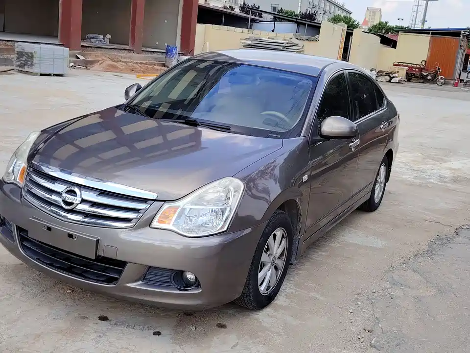 Nissan Xuan Yi