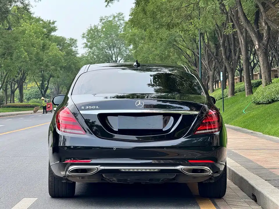 Mercedes-Benz S-class Mercedes-Benz S-class