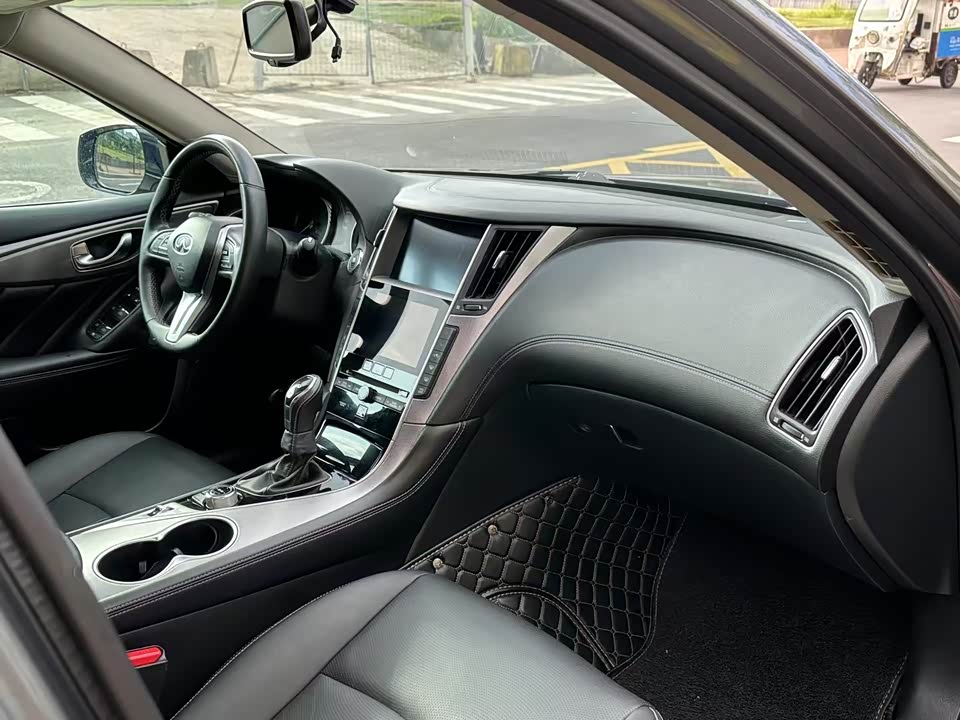 Infiniti Q50L Infiniti Q50L