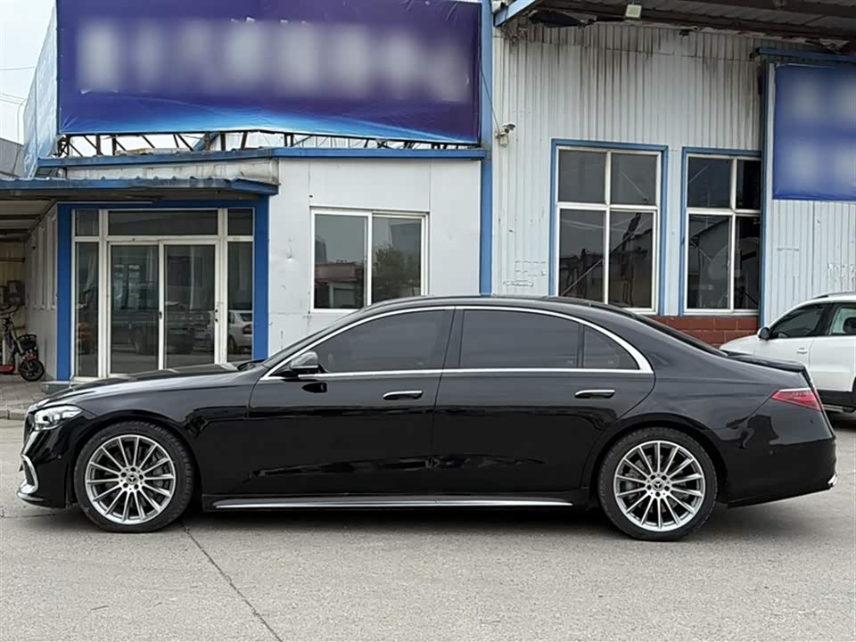 Mercedes-Benz S-class Mercedes-Benz S-class