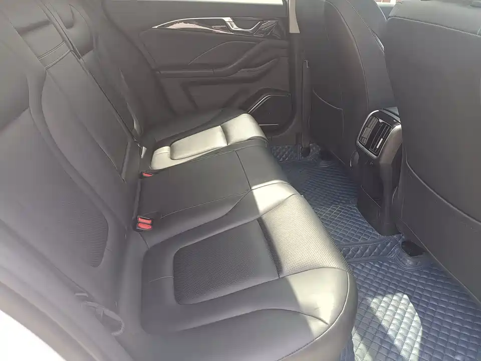 Besturn B70