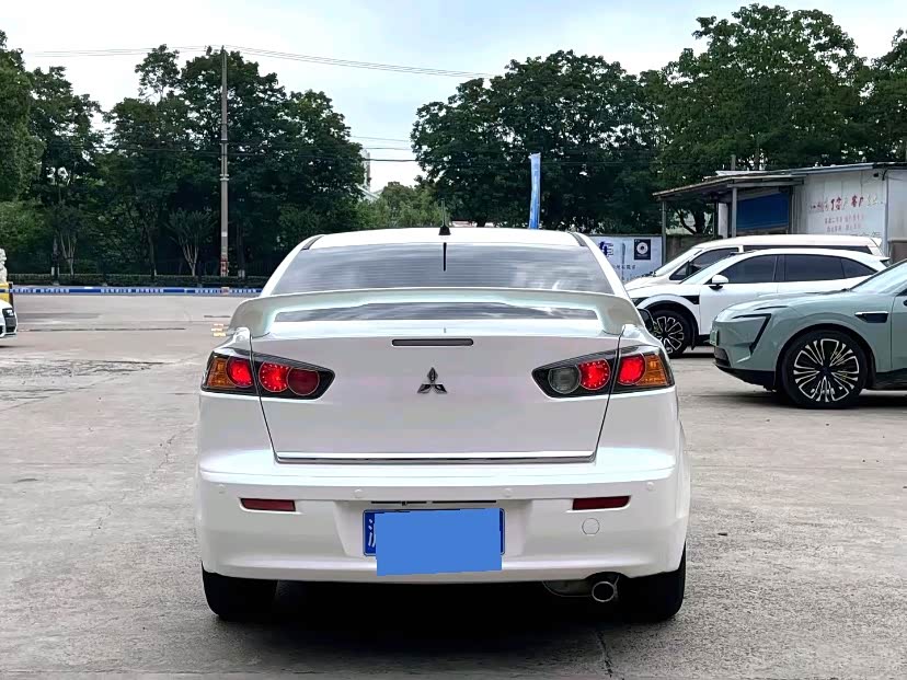 Mitsubishi Wing God Mitsubishi Wing God