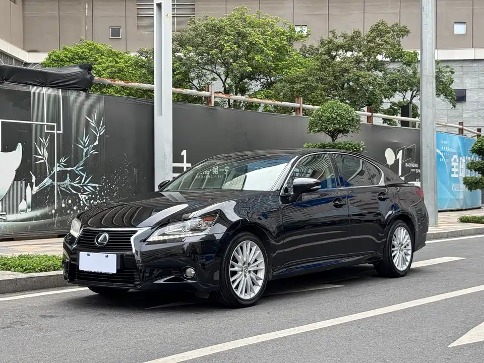 Lexus GS