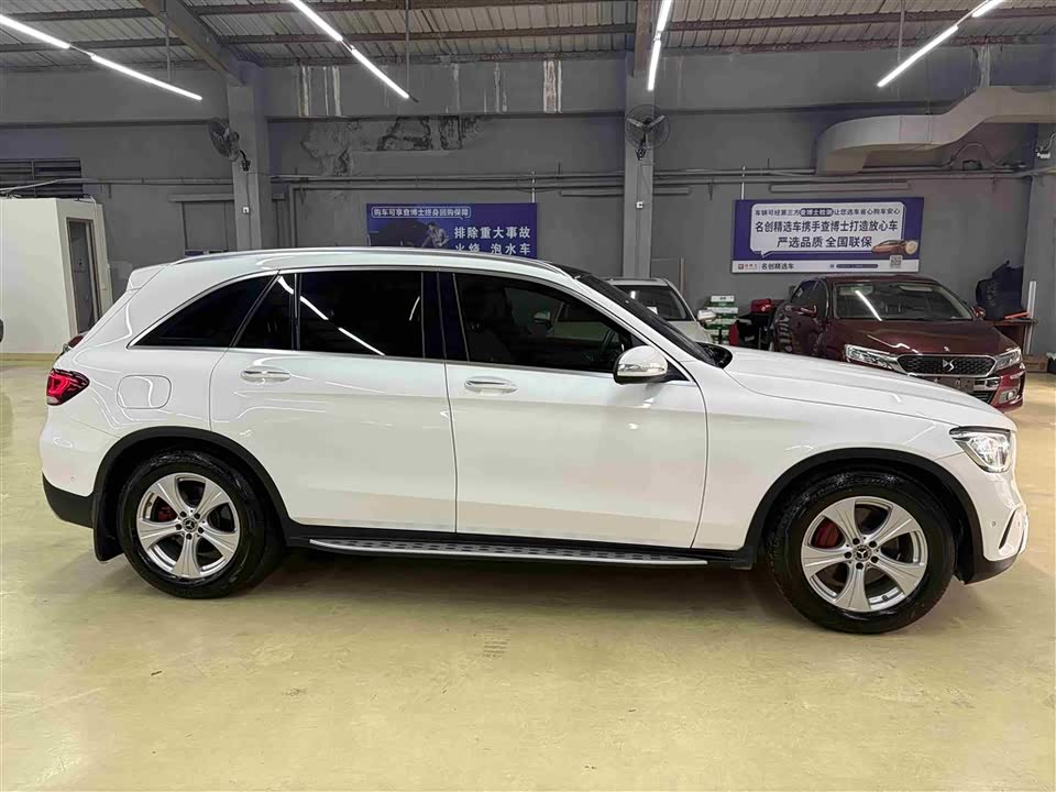 Mercedes-Benz GLC Mercedes-Benz GLC