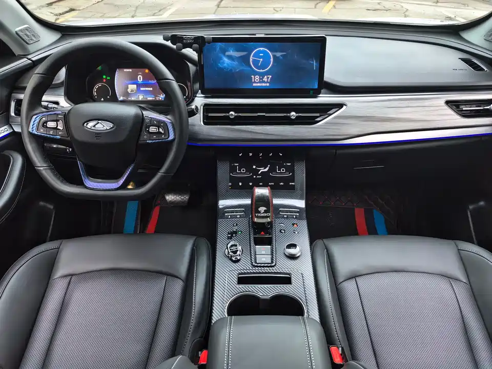 Chery Tiggo 8