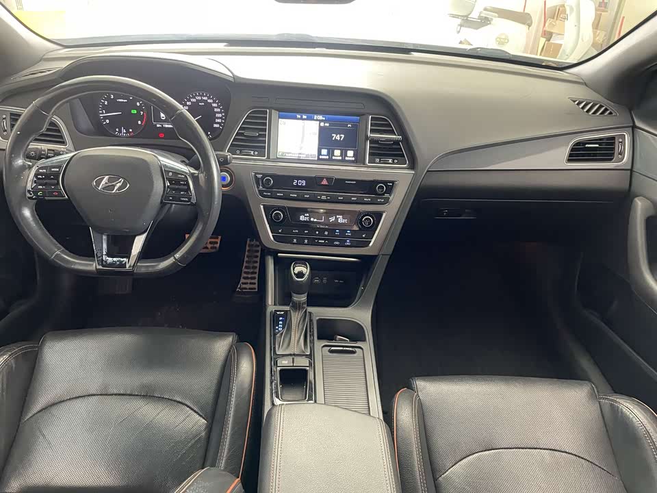 Hyundai Sonata Hyundai Sonata