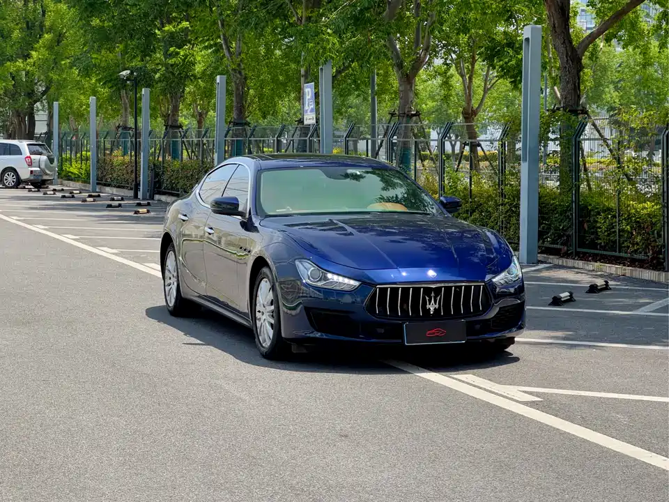 Maserati Ghibli