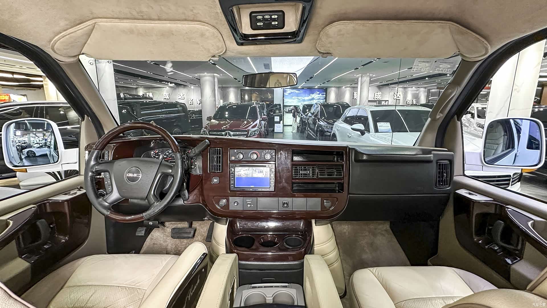 GMC SAVANA, 2016 15