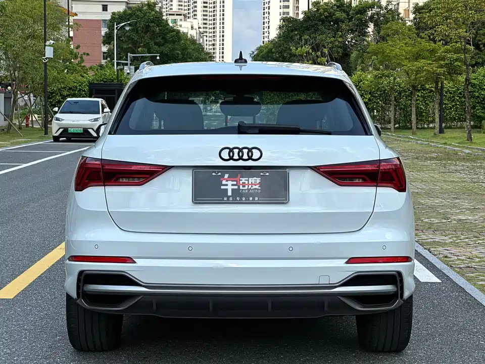 Audi Q3 Audi Q3