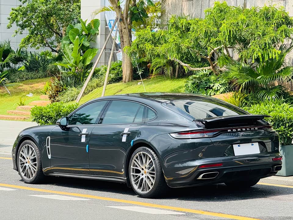 Porsche Panamera Porsche Panamera