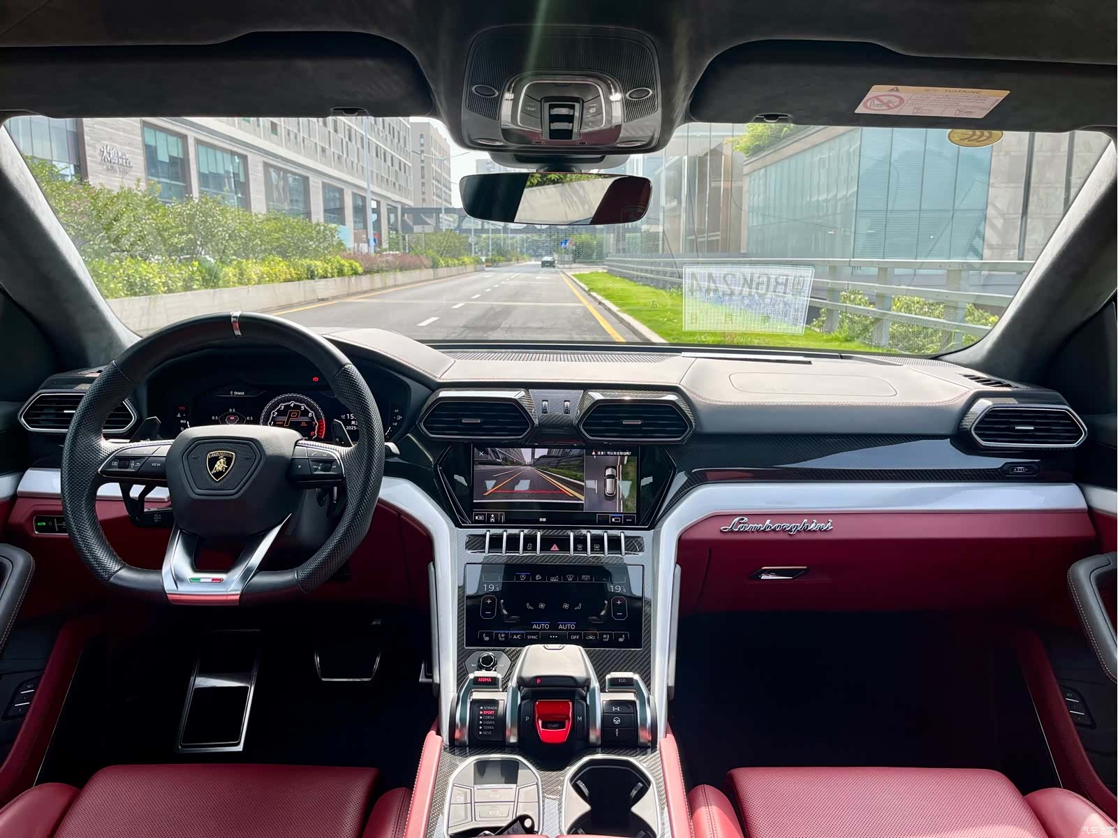 Lamborghini Urus, 2021 10