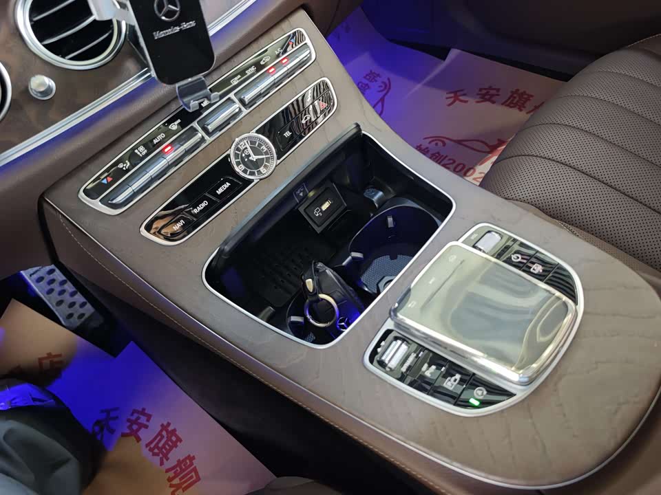 Mercedes-Benz E-class Mercedes-Benz E-class
