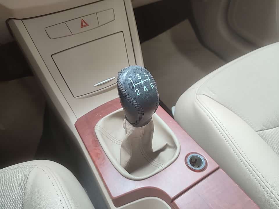 Roewe 350