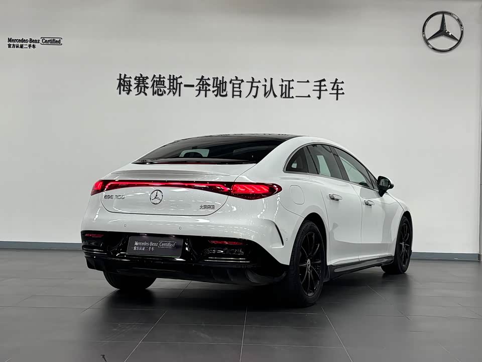 Mercedes-Benz EQE Mercedes-Benz EQE