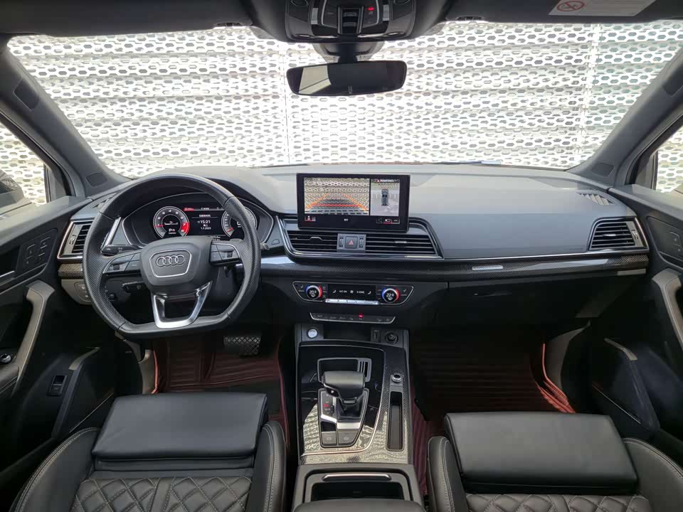 Audi Q5L Sportback