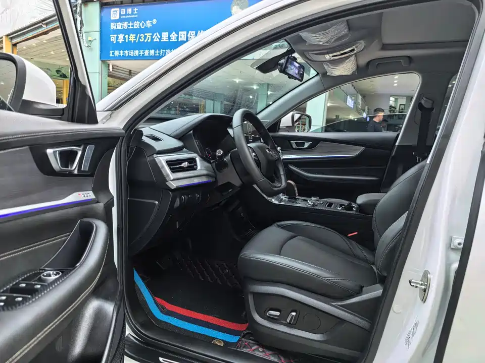 Chery Tiggo 8