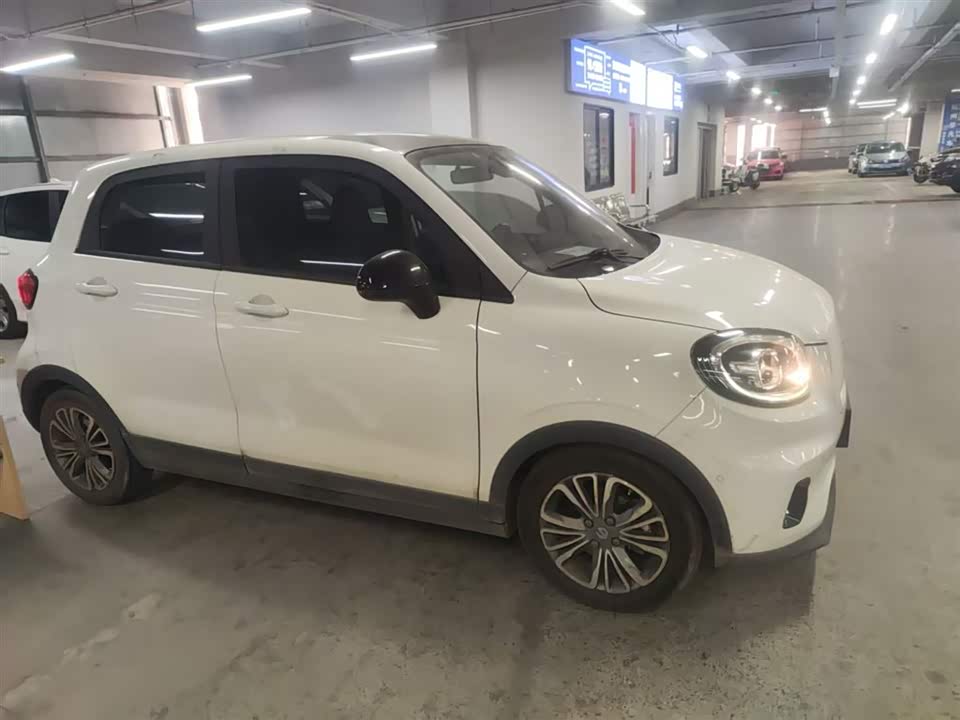 Leapmotor T03
