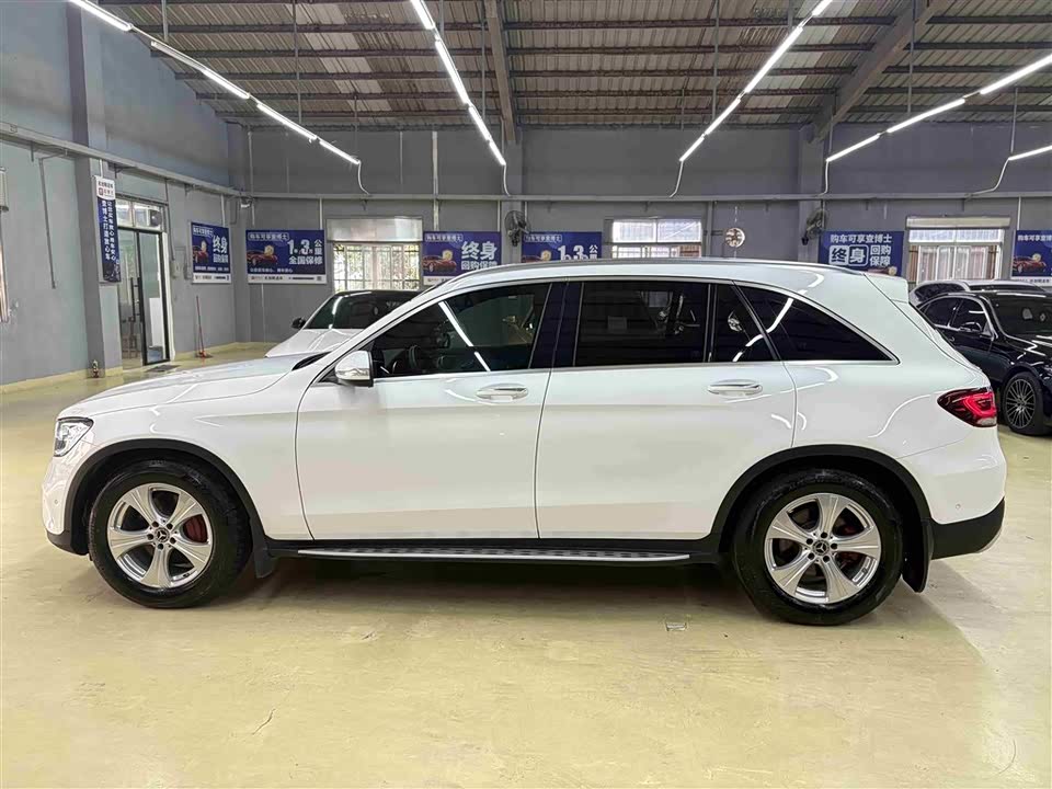 Mercedes-Benz GLC Mercedes-Benz GLC