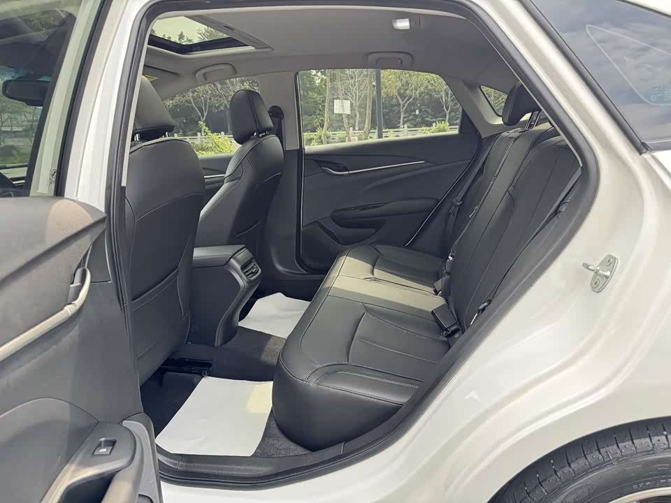 Buick Yinglang Buick Yinglang