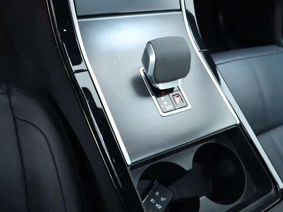 Land Rover Range Rover Star Pulse