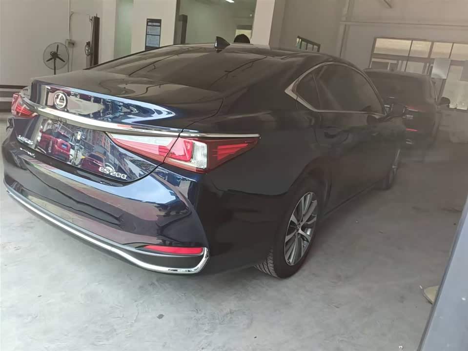 Lexus ES Lexus ES
