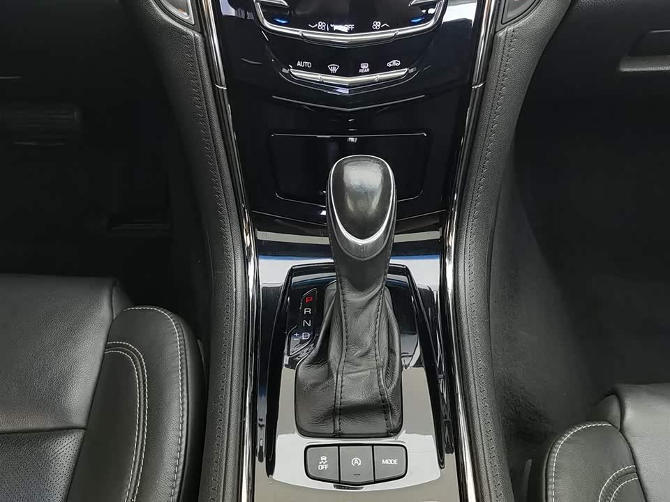 Cadillac ATS-L