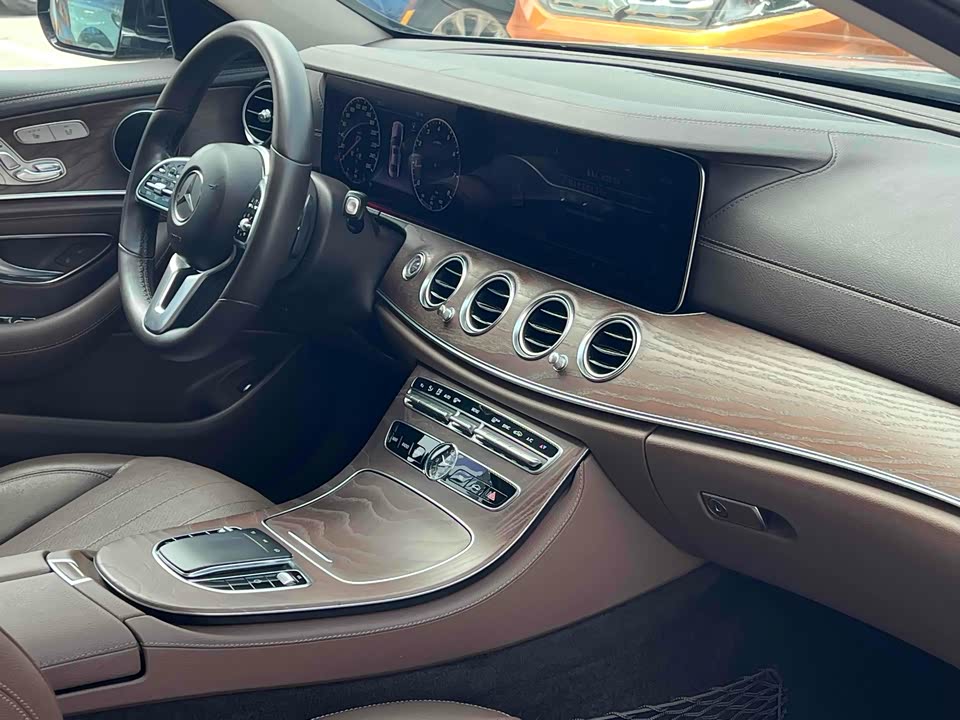 Mercedes-Benz E-class Mercedes-Benz E-class