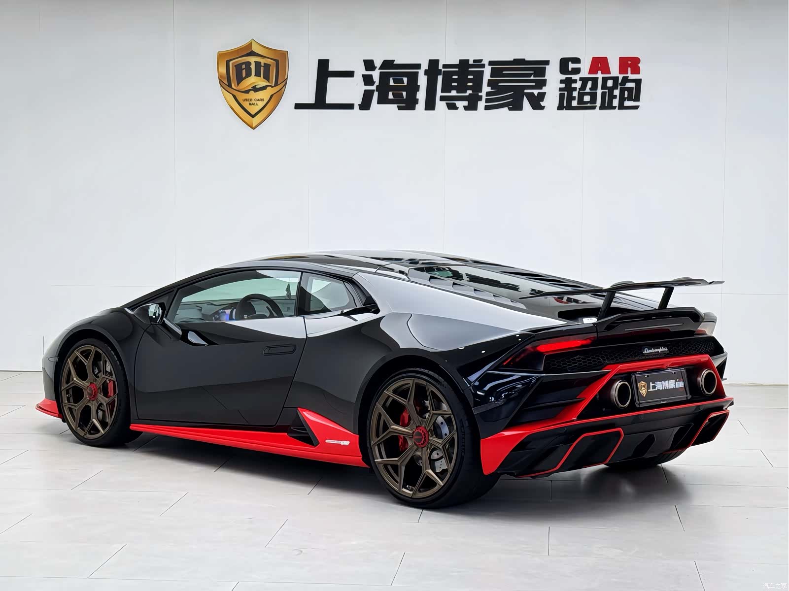 Lamborghini Huracán, 2022 3