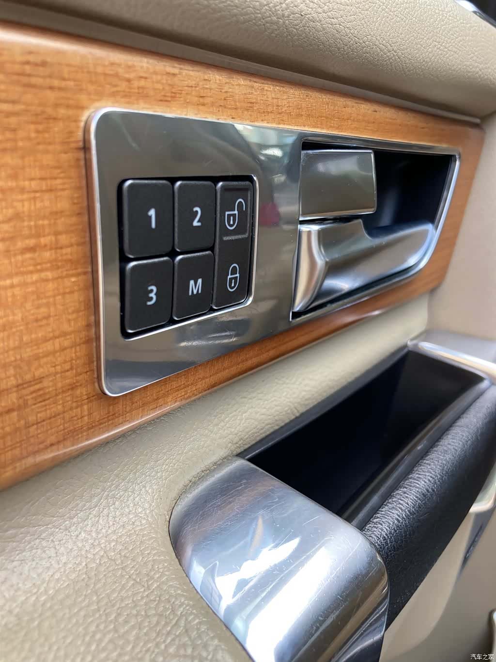 Land Rover Discovery, 2012 10