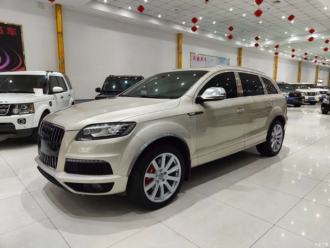 Audi Q7, 2012 1