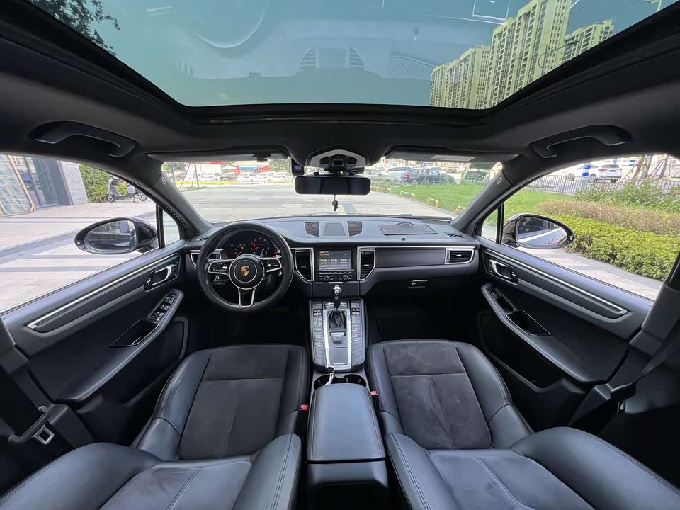 Porsche Macan Porsche Macan