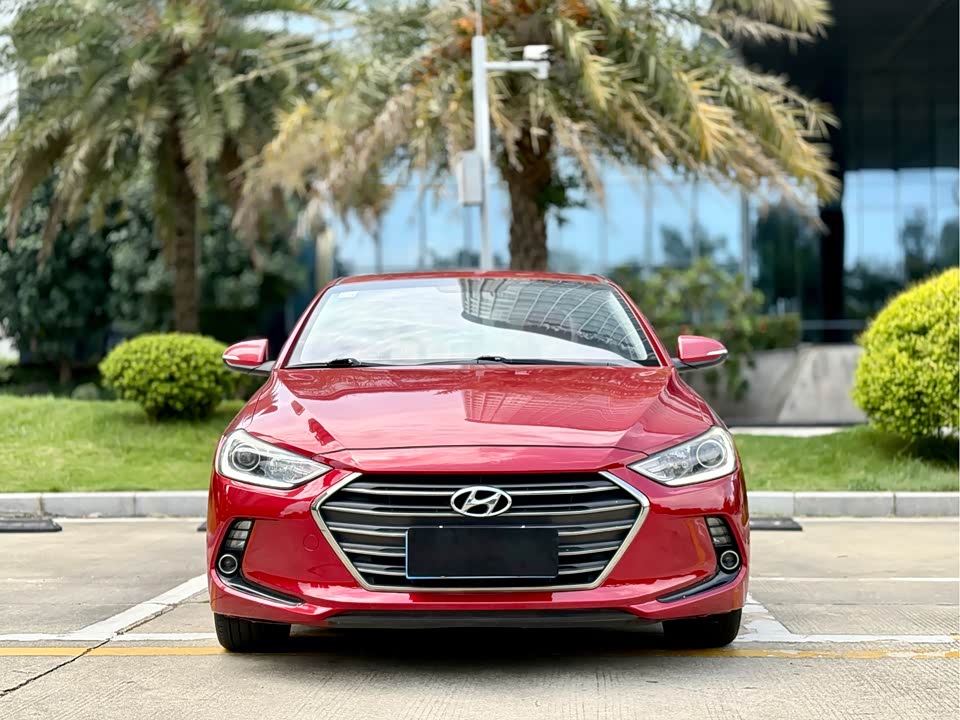 Hyundai Lead
