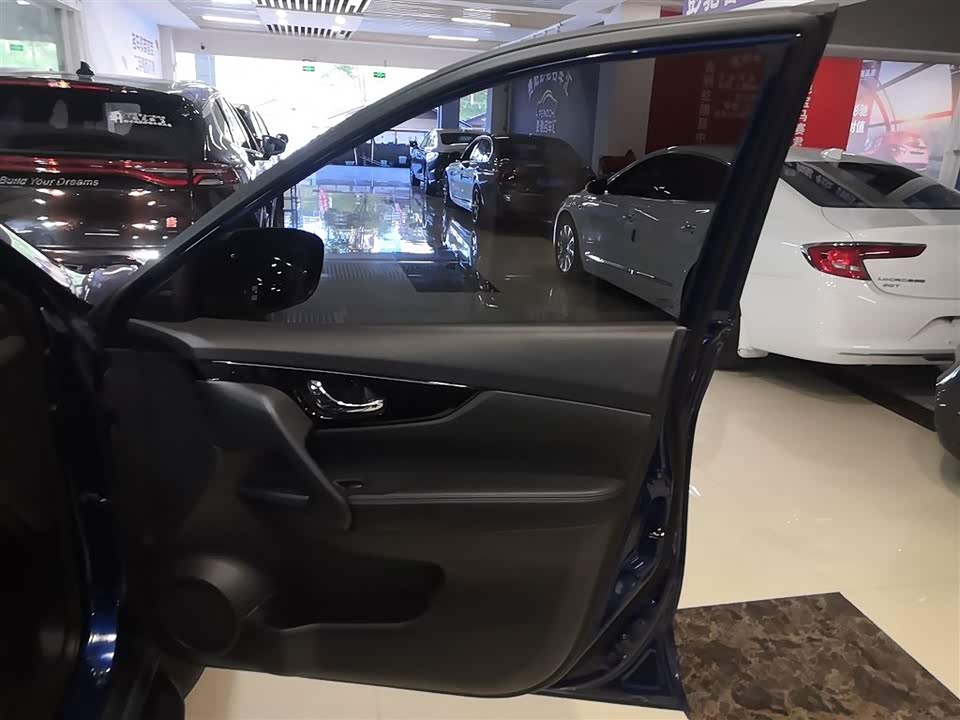 Nissan Qijun Nissan Qijun