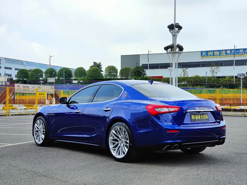 Maserati Ghibli Maserati Ghibli