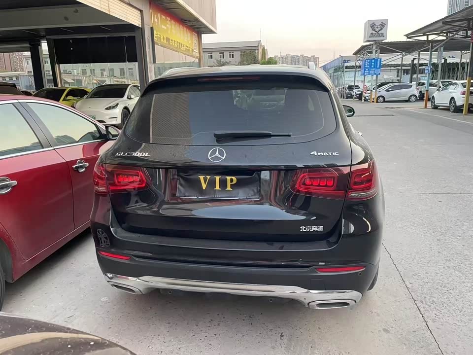 Mercedes-Benz GLC Mercedes-Benz GLC
