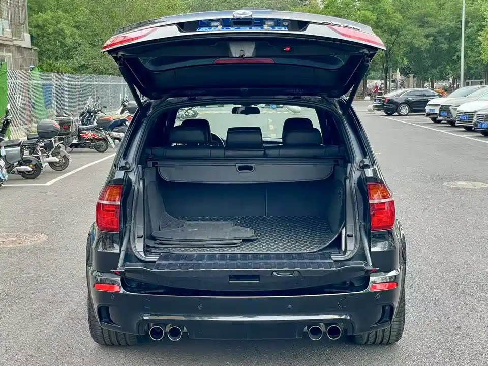 BMW X5 M