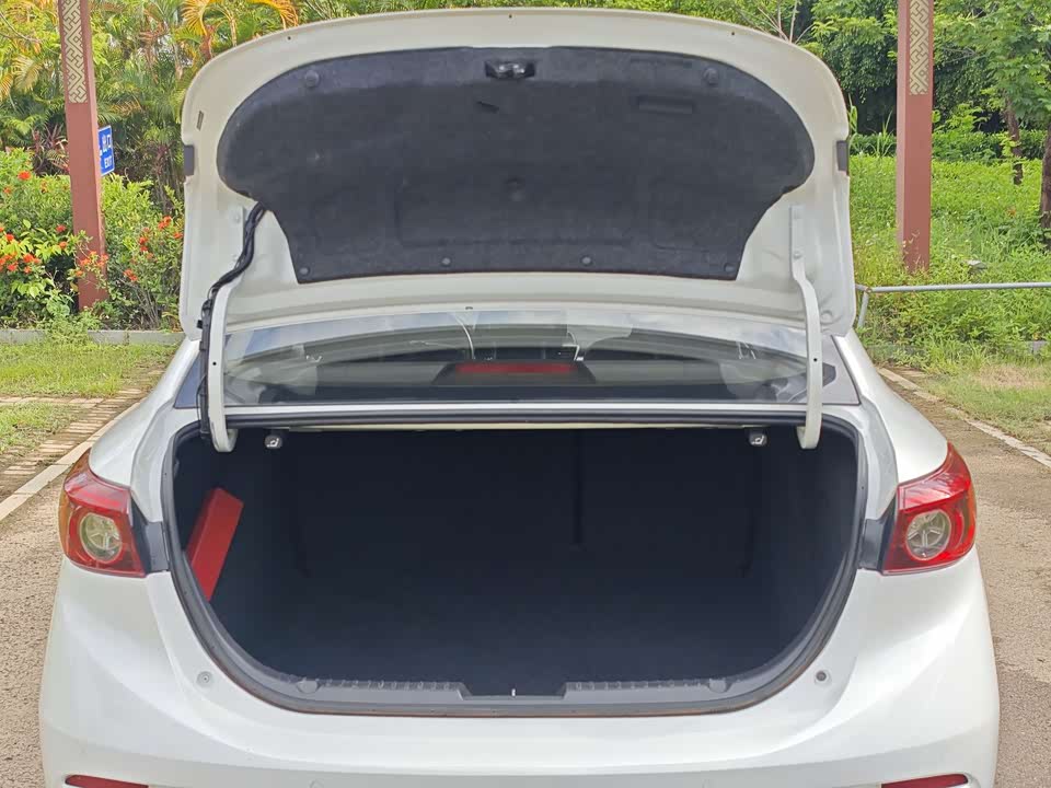 Mazda 3 Angkesaila Mazda 3 Angkesaila