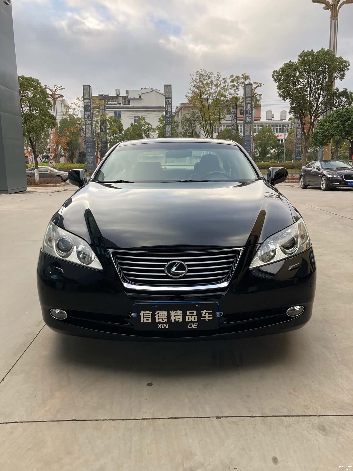 Lexus ES, 2008 1
