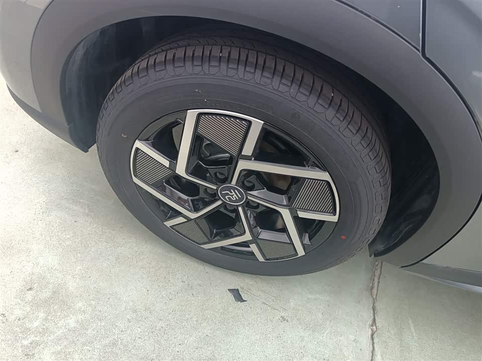 BYD Yuan PLUS BYD Yuan PLUS