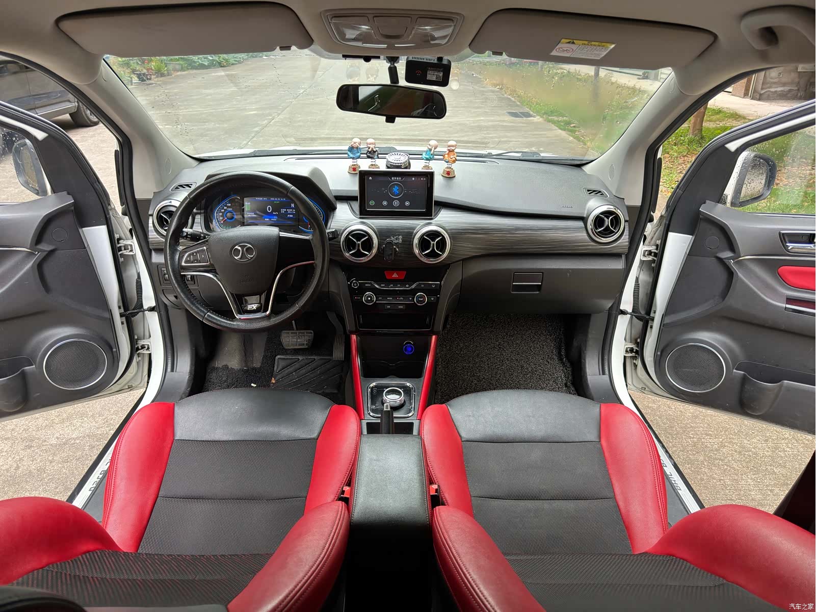 BAIC EX360, 2018 9