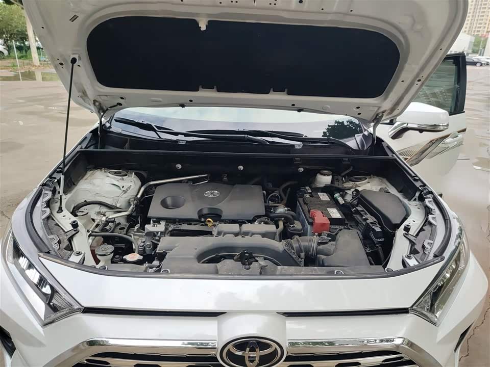 Toyota RAV4 Rongfang