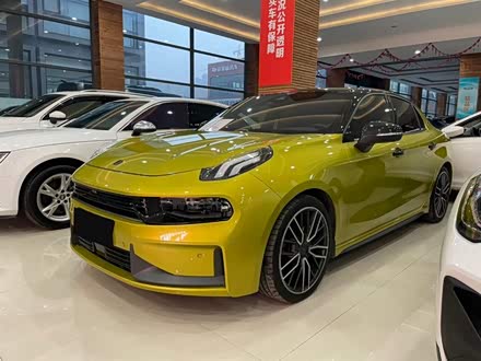 领克03 2020款 03  2.0td 自动猎风版