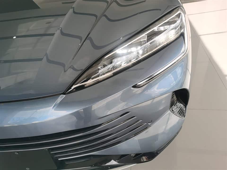 BYD Seal 07 DM-i BYD Seal 07 DM-i
