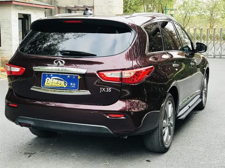 英菲尼迪jx 2013款 jx35 两驱卓越版