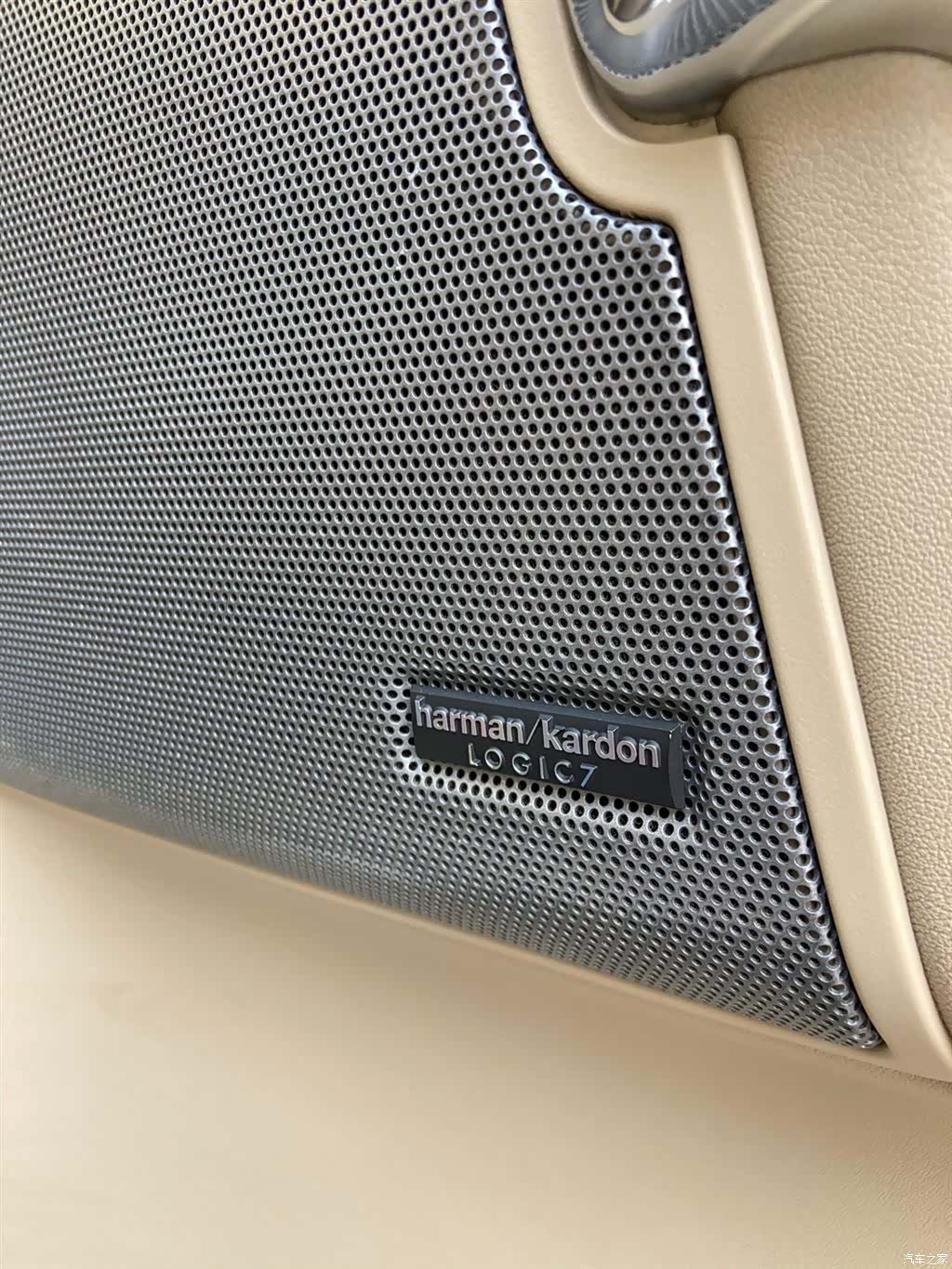 Land Rover Discovery, 2012 16
