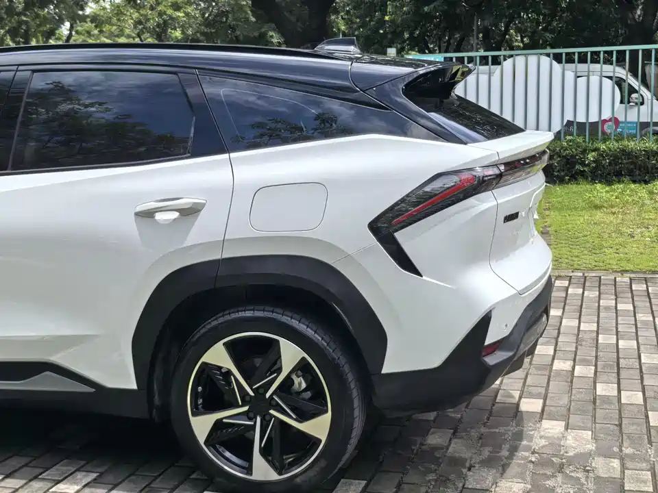 Geely Galaxy Galaxy L7