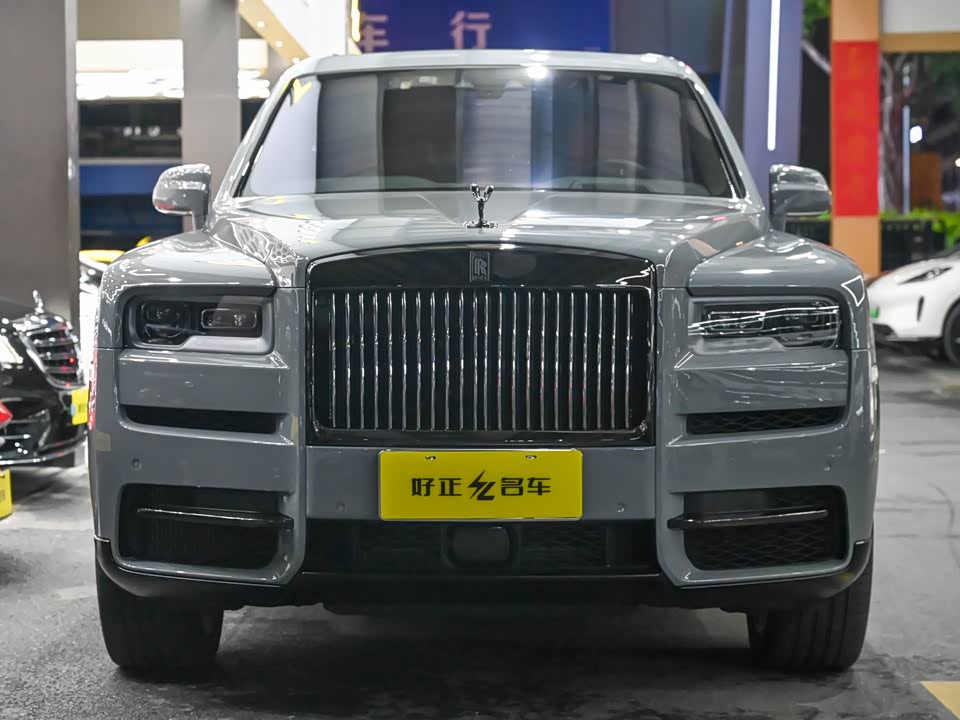 Rolls-Royce Cullinan Rolls-Royce Cullinan