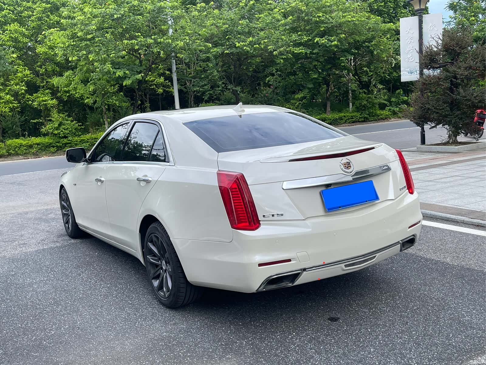 Cadillac CTS, 2015 7