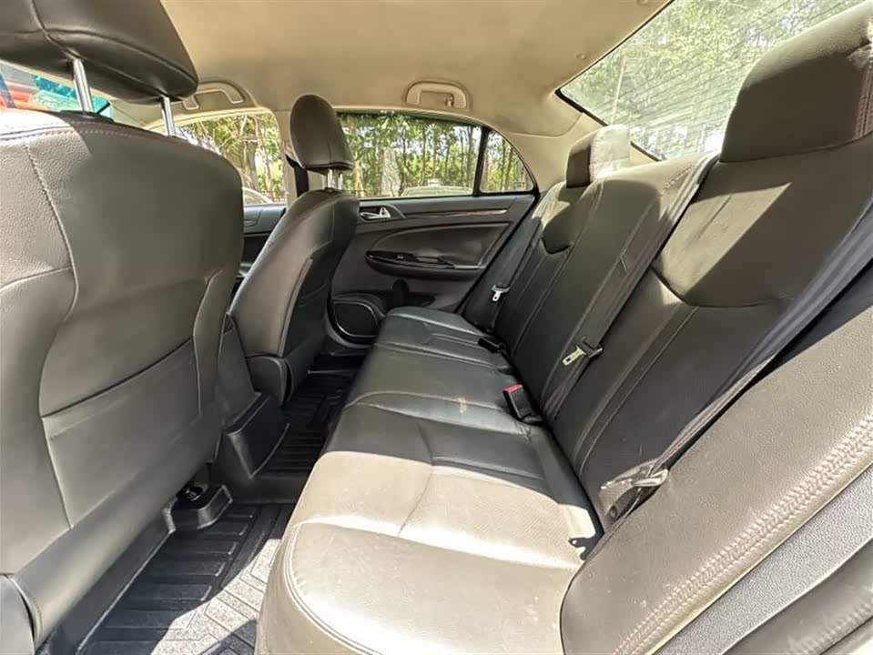 BYD e5 BYD e5