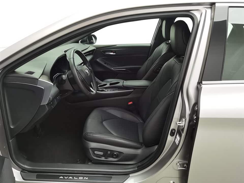 Toyota Asian dragon